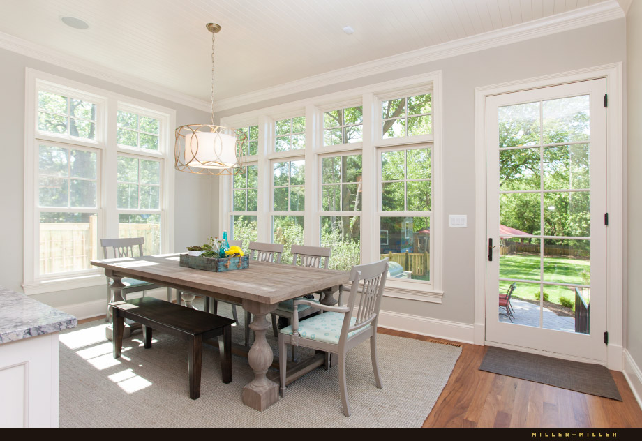 casual coastal style white breakfast room